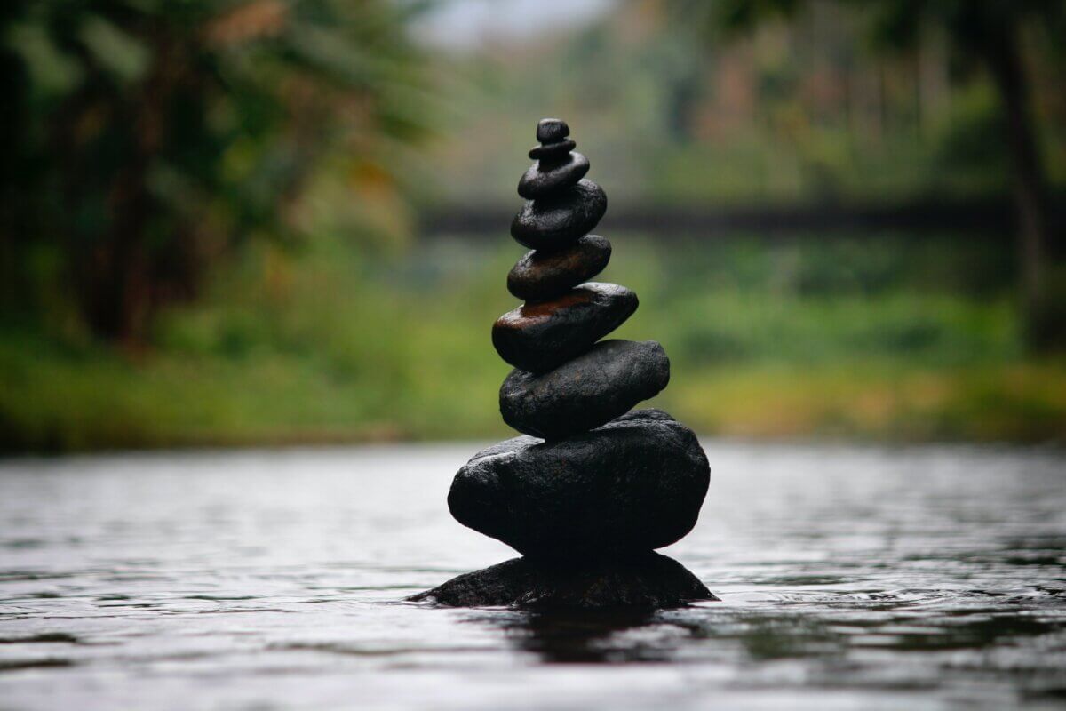 Black Stackable Stone Décor at the Body of Water