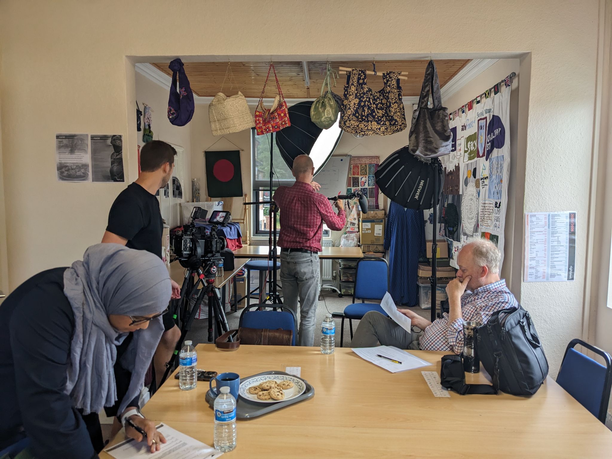 Mitch from CMA setting up a video shoot with a Freelancer.